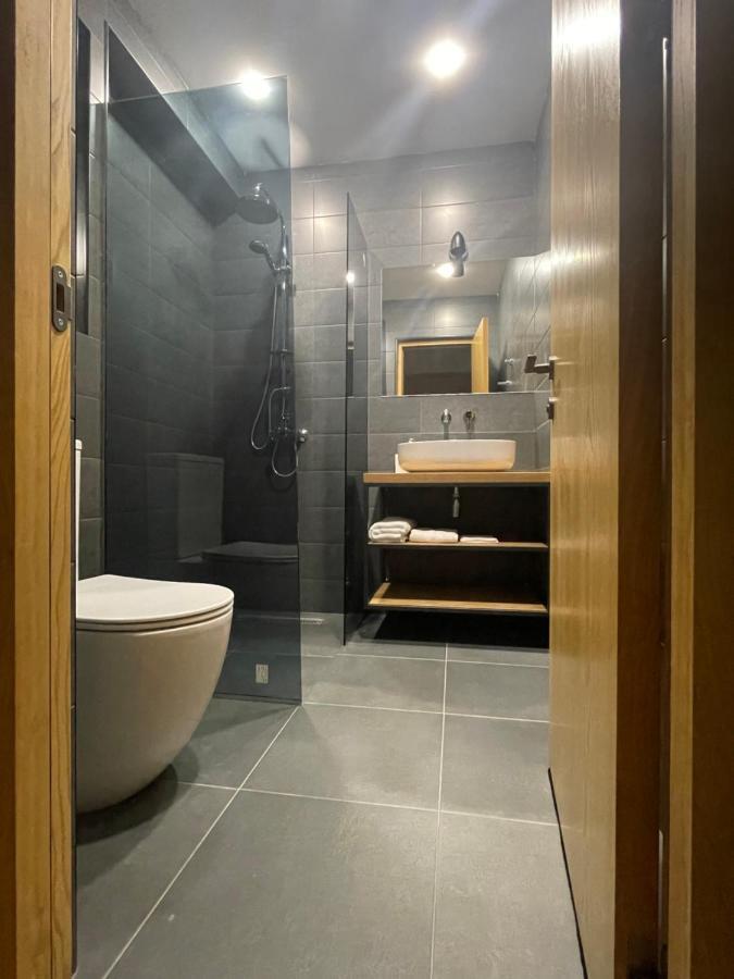 Mist Boutique Hotel Yerevan Exterior photo