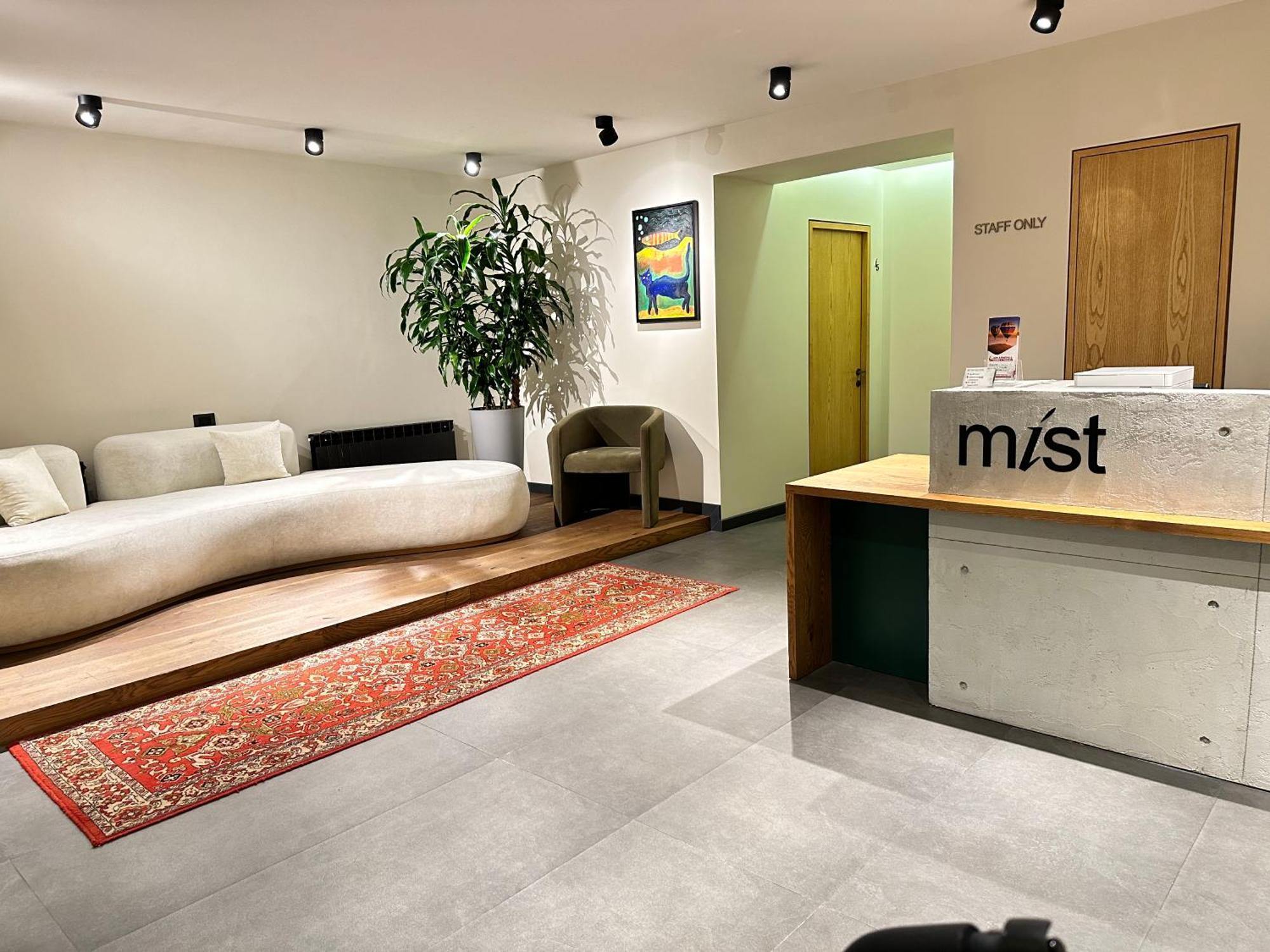 Mist Boutique Hotel Yerevan Exterior photo